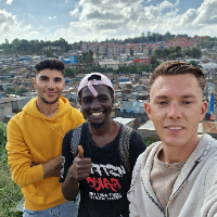 Brian — Guide de Visite libre du bidonville de Kibera : Nairobi, Kenya