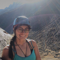 Diana Carolina  — Guida di Arrampicata su roccia a Suesca, vicino a Bogotà, Colombia