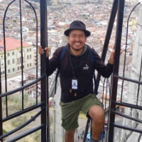 Will — Guide in Privater Transport in die Mitte der Welt, Ecuador