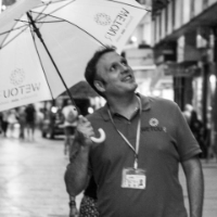 Ismael — Guida di Visita guidata ai Patios di Cordoba, Spagna