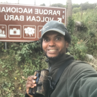 Ariel Birding — Guida di Tour di birdwatching nel Parco Nazionale di Soberania, Panama